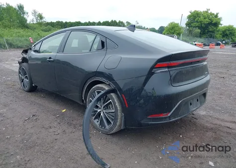 2024 Toyota Prius Xle Awd-E z USA, uszkodzony, nr VIN JTDADABU8R3022130